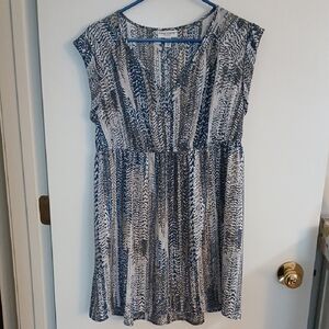 Liz Lange Navy and White Maternity Mini Dress, Size M